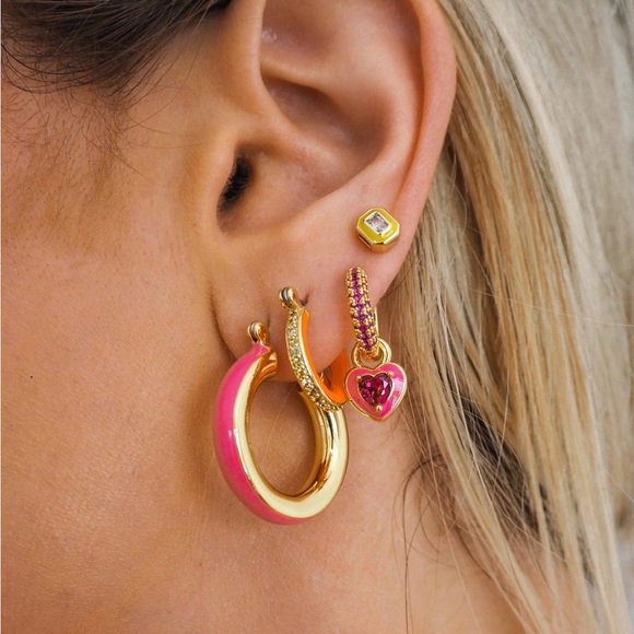 LUV AJ
ENAMEL PAVE AMALFI HUGGIES - Picture 2 of 3